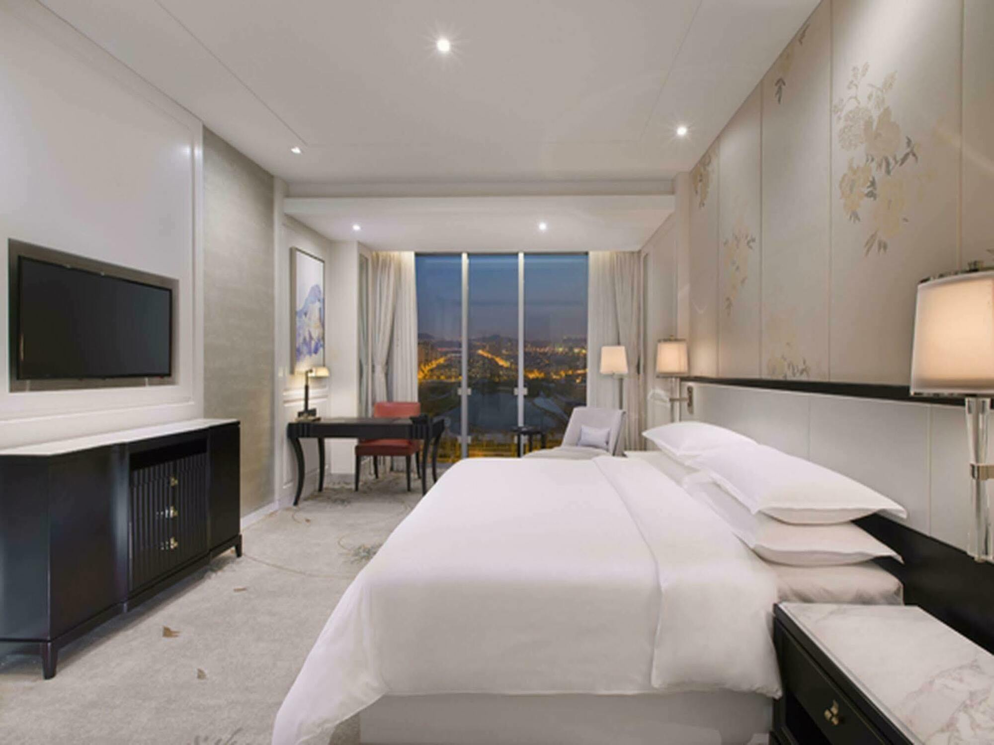 Sheraton Qingdao Licang Hotel Εξωτερικό φωτογραφία